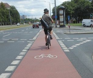 велосипедная полоса движения